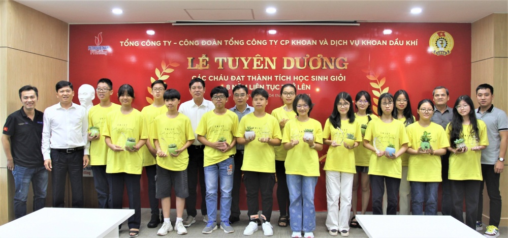 PV Drilling tuyên dương con em CBCNV đạt thành tích cao trong học tập PV Drilling tuyên dương con em CBCNV đạt thành tích cao trong học tập