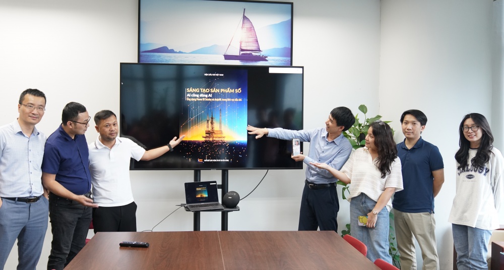VPI ra mắt Ebook “Sáng tạo sản phẩm số - Ai cũng dùng AI - Ứng dụng Power BI Service và AutoML trong lĩnh vực dầu khí” VPI ra mắt ebook “Sáng tạo sản phẩm số - Ai cũng dùng AI - Ứng dụng Power BI Service và AutoML trong lĩnh vực dầu khí”