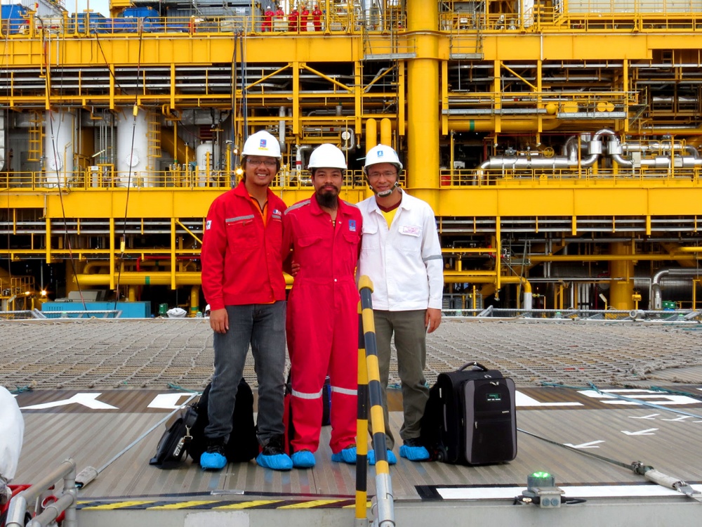 05-DHT-AB-0001-08: Hạnh phúc ngày trở về.