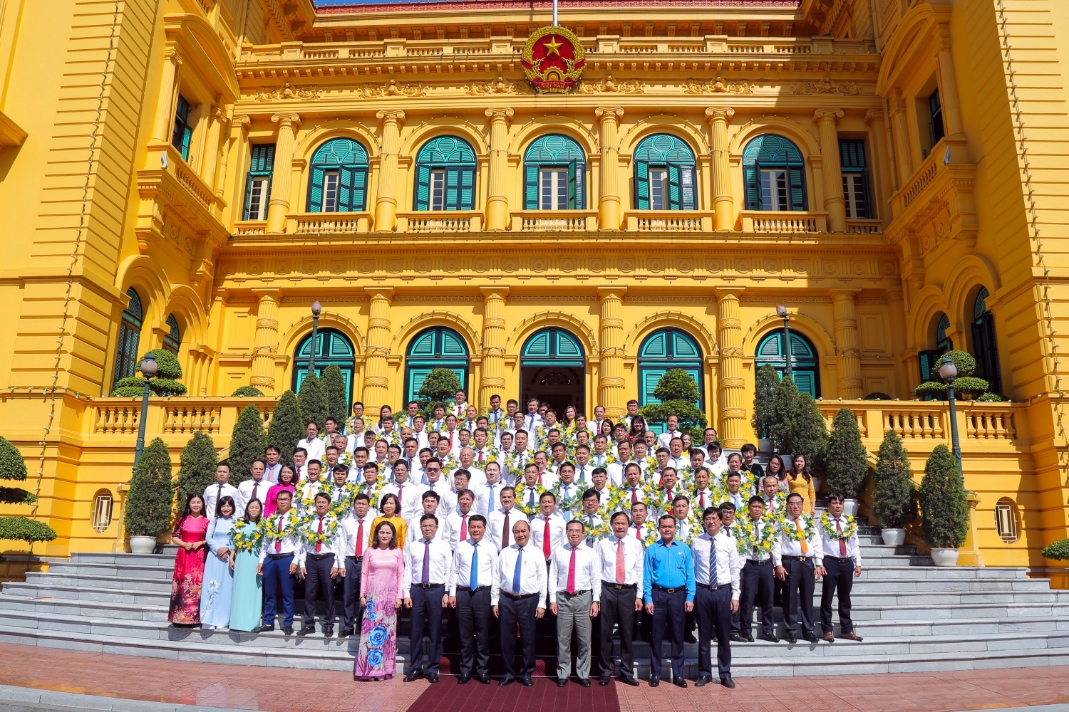 Chủ tịch nước Nguyễn Xuân Phúc: Ngành Dầu khí phải giữ vững bản lĩnh, tinh thần Chủ tịch nước Nguyễn Xuân Phúc: Ngành Dầu khí phải giữ vững bản lĩnh, tinh thần