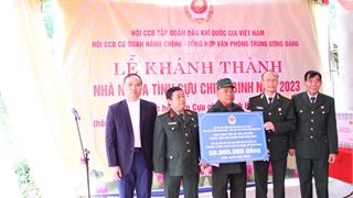 Khánh thành 2 căn nhà "Nghĩa tình đồng đội" do Petrovietnam tài trợ tại tỉnh Tuyên Quang