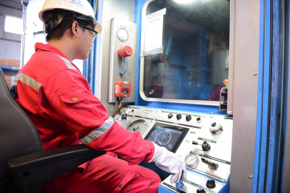 18-NTT2-AB-0003-02: Kỹ thuật viên điều khiển trạm tời. 18-NTT2-AB-0003-02: Kỹ thuật viên điều khiển trạm tời.