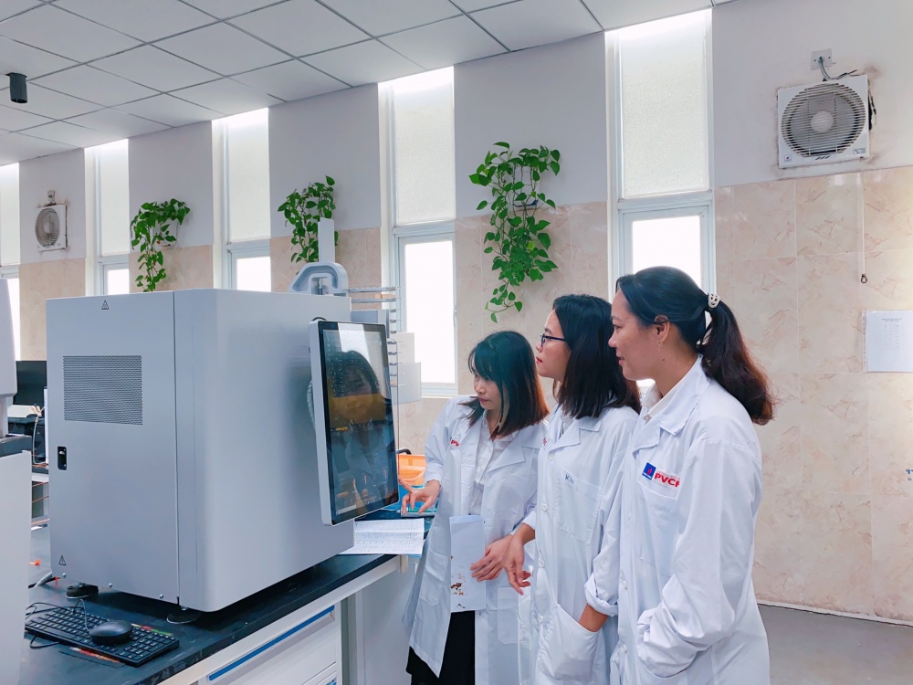 Tác phẩm dự thi 'Petrovietnam trong tôi': Các ảnh đơn của tác giả Phạm Thị Chi (PVCFC) Tác phẩm dự thi 'Petrovietnam trong tôi': Các ảnh đơn của tác giả Phạm Thị Chi (PVCFC)