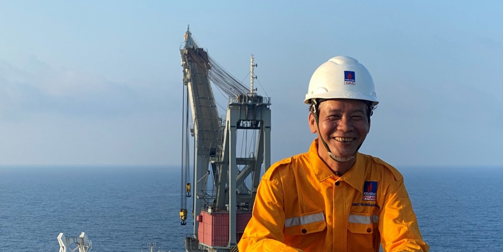 16-TPK-AD-0004: Tự hào. 16-TPK-AD-0004: Tự hào.