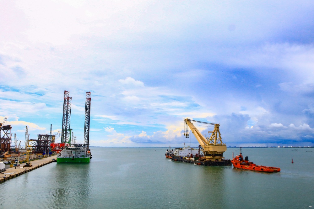 Tác phẩm dự thi 'Petrovietnam trong tôi': Các ảnh đơn lần 5 của tác giả Vương Hữu Quốc Thái (Vietsovpetro)