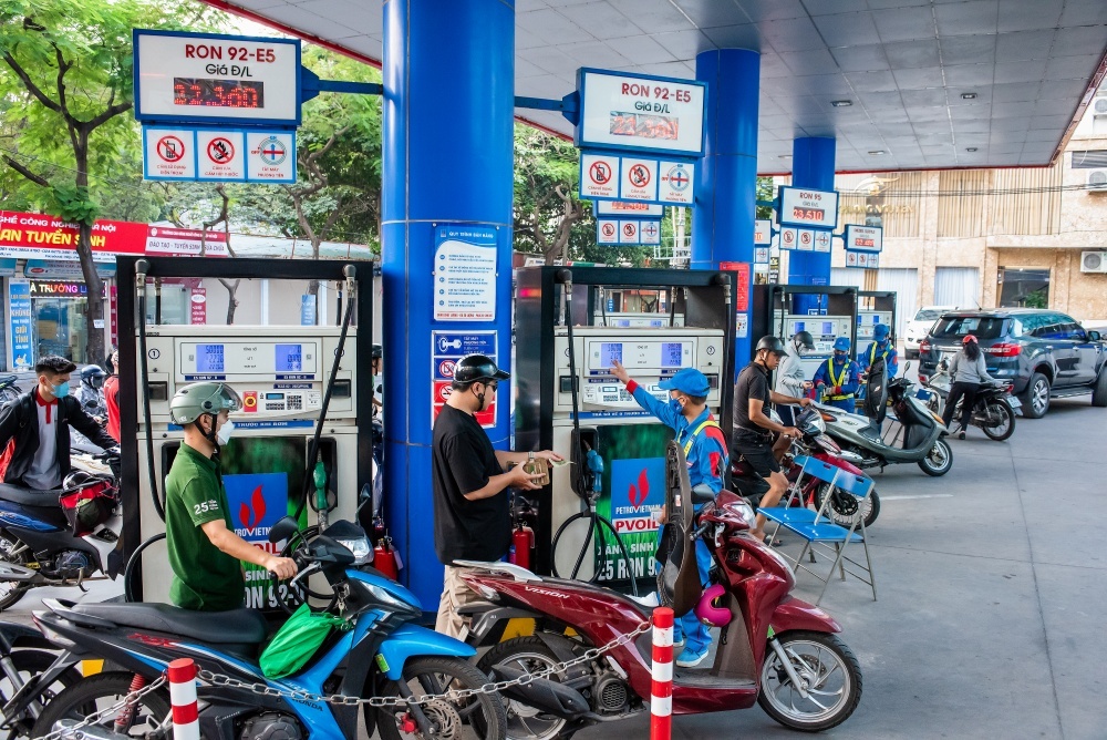 sản lượng kinh doanh của toàn hệ thống PVOIL đạt khoảng 5,2 triệu m3, tăng khoảng 1 triệu m3 so với năm 2022 sản lượng kinh doanh của toàn hệ thống PVOIL đạt khoảng 5,2 triệu m3, tăng khoảng 1 triệu m3 so với năm 2022