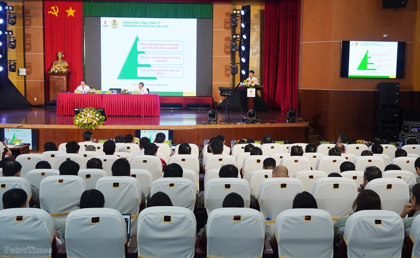 Công đoàn PVFCCo: Phát huy vai trò đồng hành, cùng Tổng công ty vượt khó Công đoàn PVFCCo: Phát huy vai trò đồng hành, cùng Tổng công ty vượt khó