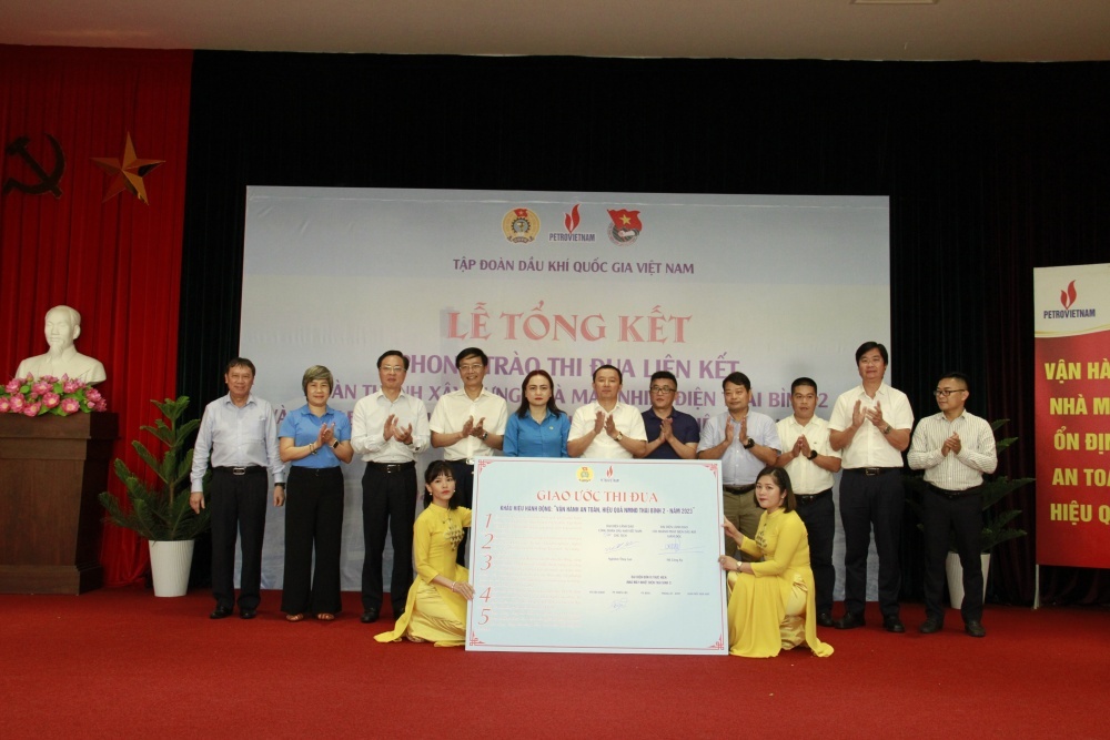 Sáng tạo trong tư duy, thiết thực trong hành động để hoạt động CĐ DKVN ngày càng khởi sắc Sáng tạo trong tư duy, thiết thực trong hành động để hoạt động CĐ DKVN ngày càng khởi sắc