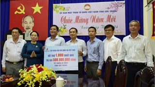 Petrovietnam hỗ trợ 1.000 suất quà cho người nghèo tỉnh Sóc Trăng