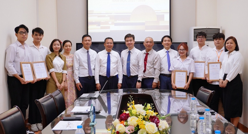PTSC trao tặng học bổng cho sinh viên các trường đại học TP Hồ Chí Minh