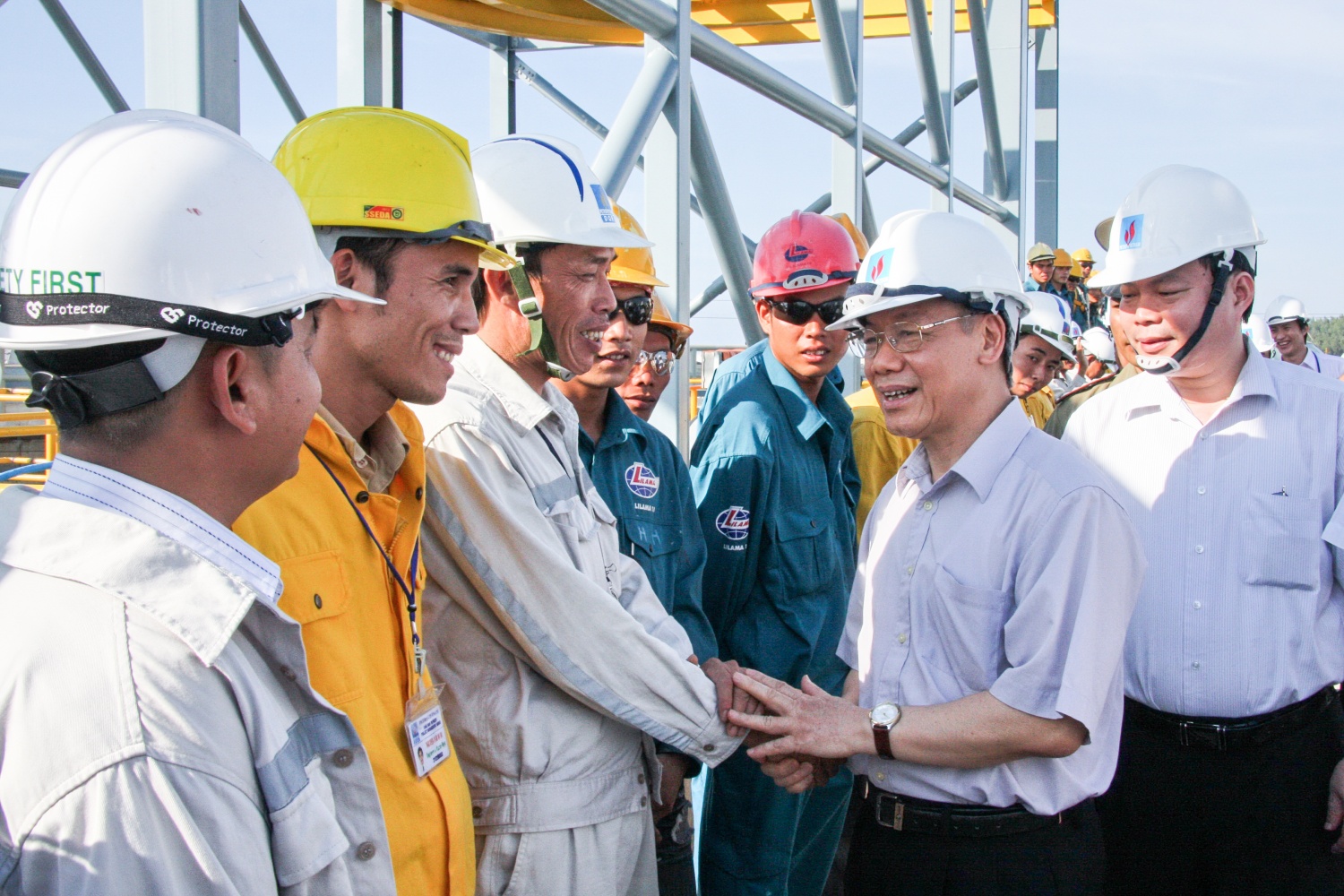 Đồng chí Tổng Bí thư luôn động viên, tin tưởng sự phát triển của Tập đoàn Dầu khí Việt Nam và đội ngũ người lao động Dầu khí”