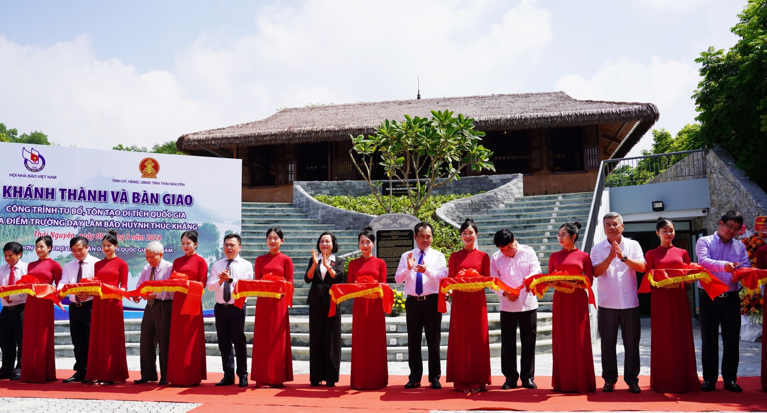 Khánh thành và bàn giao công trình tu bổ, tôn tạo Di tích Quốc gia Địa điểm Trường dạy làm báo Huỳnh Thúc Kháng