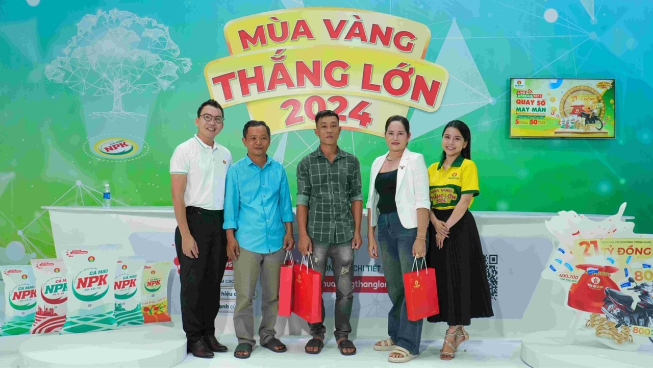 Phân bón Cà Mau và niềm vui của những đại lý kinh doanh phân bón