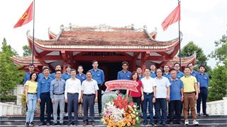 Tấm lòng bà con Cà Mau với Bác Hồ