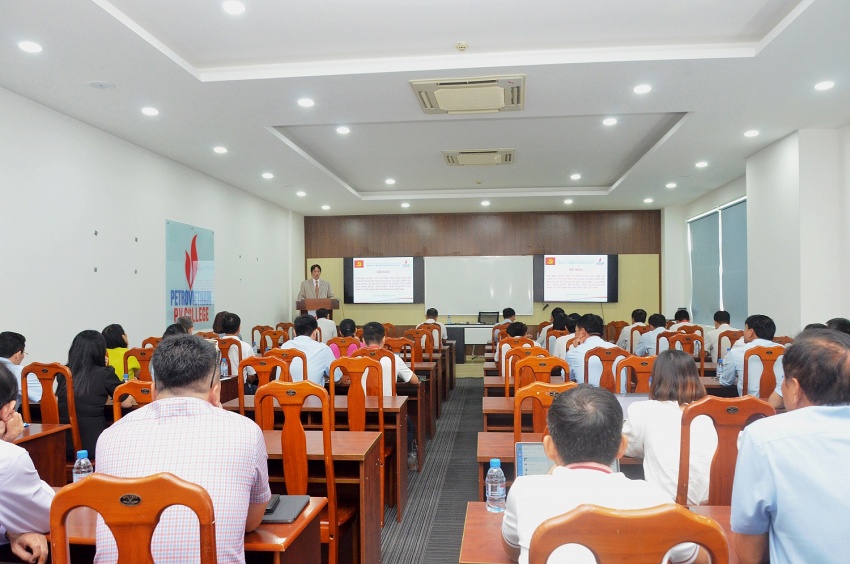 Đảng ủy PV College quán triệt, triển khai thực hiện Kết luận 76-KL/TW