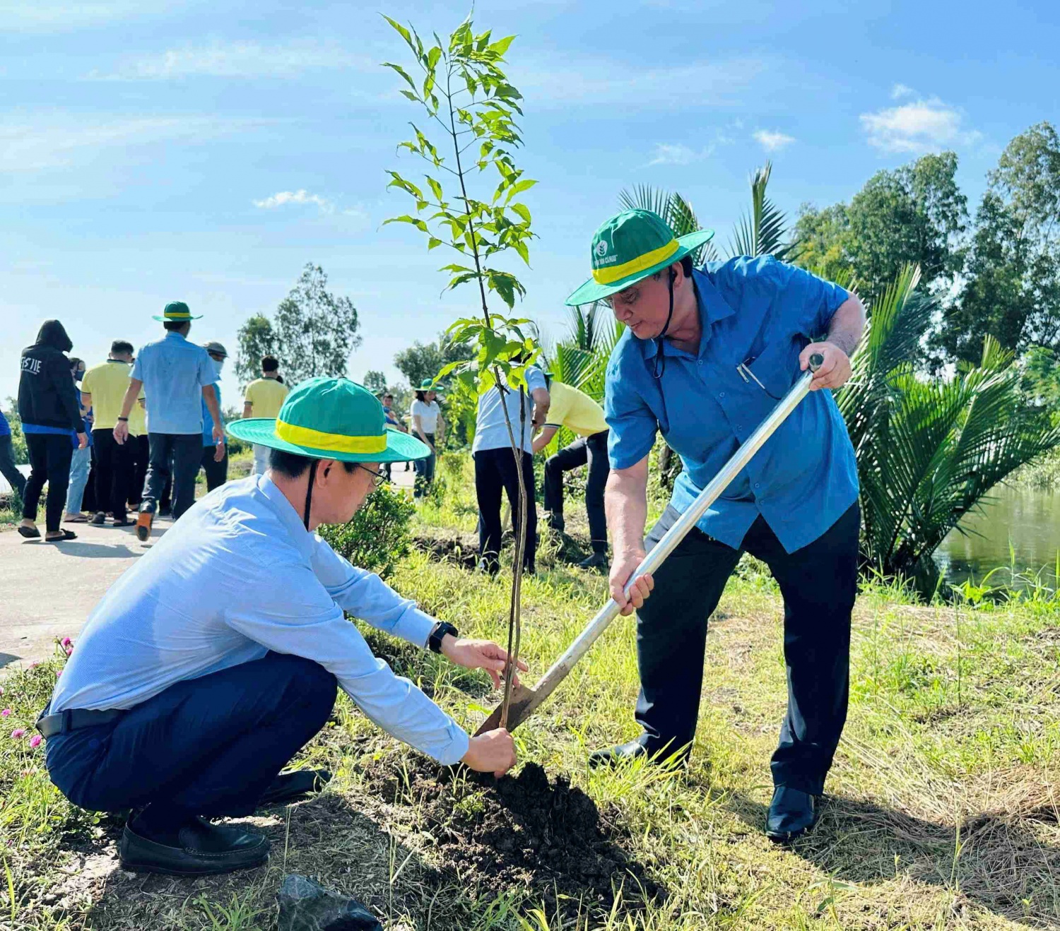 PVCFC thực hiện chuỗi hoạt động an sinh xã hội tại huyện Cái Nước (Cà Mau)