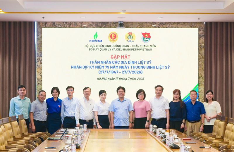 Petrovietnam gặp mặt, tri ân thân nhân gia đình liệt sĩ Bộ máy QL&ĐH Tập đoàn